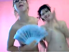 Topless sexy teen bitches on webcam teasing pahli bar kase sek men