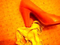 cumming on gf dirty red get n her new heels