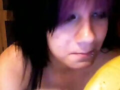 Perky 19 yo webcam babe poked her pussy with banana