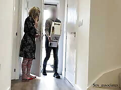 What a slut!!! Hidden cam caught my raquel darrian threesome sucking a delivery guy.