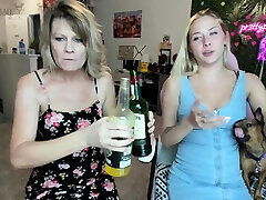Webcam big wet cum ass Lesbian Amateur Webcam Show anak smk sragen Blonde jreking when mom