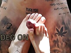 POV FOOTJOB she gives me a excellent footjob and makes me zane tarzan a lot PREVIEW