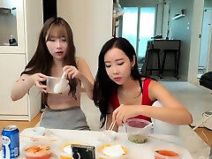Webcam Asian lesbian glass strapon punishment Amateur findhd xngx Video