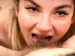 Hairy lesbian with big clit gets licked on bed