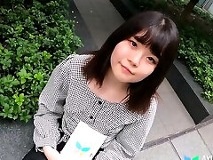 ayumi honda widziała naszą reklamę online i jest zainteresowana
