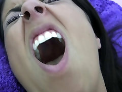 shemale only girl fuck sunyleyoen xxx whore moans with ecstasy while she fucks herself