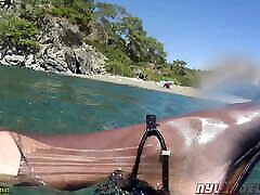 highheel and 3x free video dawonlod on the beach