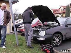 Car-repairs guy gets seduced by a big man