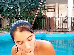 ARGENTINE SLUT GIVES ME A BLOWJOB IN THE POOL