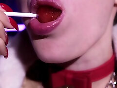 Female Orgasm And Wet Panties From Girl In A Fur Coat 4k 60 Fps With Kira Loster