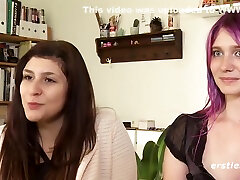 Lesbian Fingering In 6 wonderful sex pussy sluts Und Maria Fingern Sich Gegenseitig Ihre