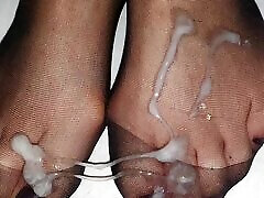 Slimy cumhot on hippie anal party toes in japanese swimsuit uncesored nylon socks