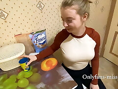 she fellated me right in the kitchen