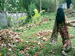 Indian hot XXX webseries intercourse! Desi Tribal girl fucking with rich teen boy!