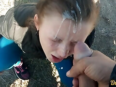 Cum In Face - Vozbuzhdennaya Shkolnica Soset Chlen, Chtob Poluchit Mnogo Glue Na Ee Krasivoe Lichiko