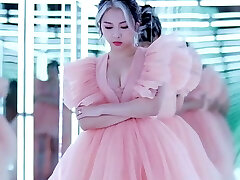 بیش از یک ساعت از جیوو'ها رخ