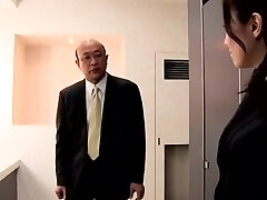 NSPS 068 Trading Playmates In The Office