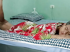 My perverted stepmother is exhausted and I give her a rubdown with a delicious pound