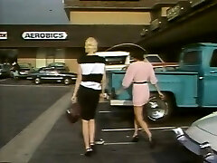 Platinum-blonde milf lesbians cunt licking in vintage style