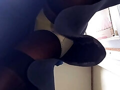 Upskirt Gusset Stunner 70FR87