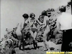 Hookup at the nude beach