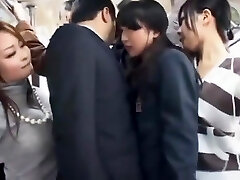 автобус был таким горячим-на публике 5