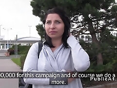 Natural busty Euro stunner bangs in car in public