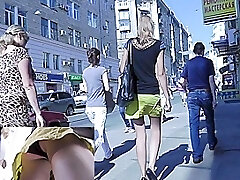 Supreme upskirt legs and hawt wazoo