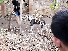 MY BIGTITS NEIGHBOR WAS WATERING PLANTS AND I Boink HER OUTDOORS
