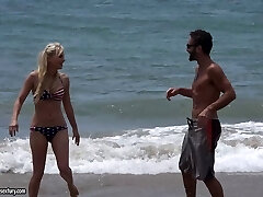 sex in der strandumkleidekabine mit einer verrückten heißen blondine