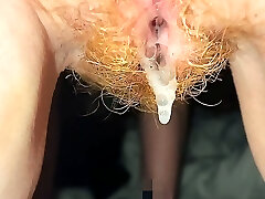 fanny scoreggia creampie da pelosa rossa milf