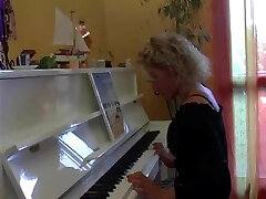 Nedjma nice blonde milf fucked by her husband