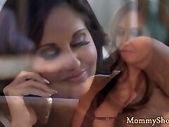 glam milf oral pleasured von ihr stepteen 