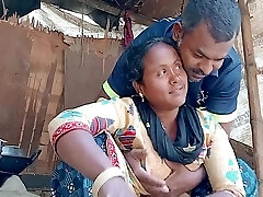 la première fois que je baise ma vieille tante en plein air, c'est une femme géniale quand je la baise, j'ai pensé que la momie indienne xhtad1 bihar ko bhi