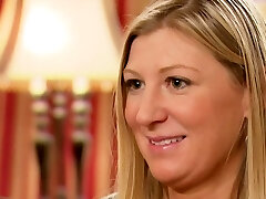 Swingers are looking for a duo who can guide them