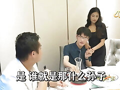 OL Chinese slut with big natural bumpers and big butts cheating with her big cock boss