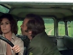 Corinne Clery,Mónica Zanchi in Hitch Hike (1977)