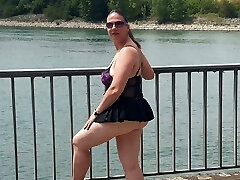 the biggest hoe in Alsace displays her donk in the street in public in front of passers-by