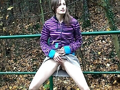 Pantyless Sweetie Enjoys Reality Piss