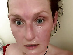 Small mom's ideal pert boobs bounce after masturbating in the bath makes her heart pound incredibly hard and fast