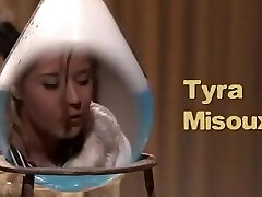 Mad Doc moveth super-sexy girls