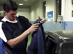 In the workshop I suck my paramour's cock!