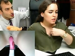 Spanish Office Assistant plays at Work