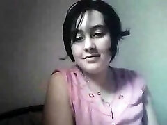 Ultra-cute Arabic Mother Teasing Her Body