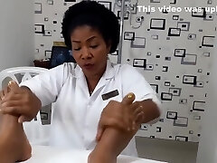 Como Hacer un Masaje Relajante en los PIES