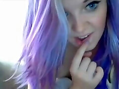 Pink Hair vs Fake Penis (Cam Action)
