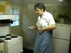горничная ебать