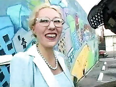 Dalny Series 29 - Car Distress To Ass Trouble