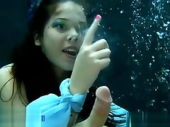 princess underwater 2