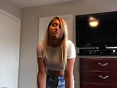 Kimmy Fabel wants to please a neighbor by pulverizing with him in POV